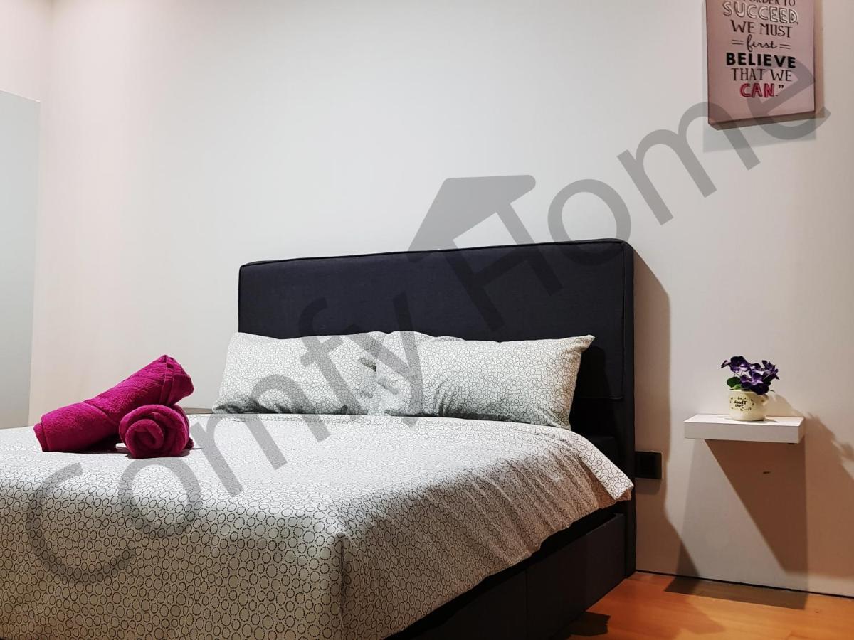 קואלה לומפור Klcc Service Suites By Home Sweet Home מראה חיצוני תמונה