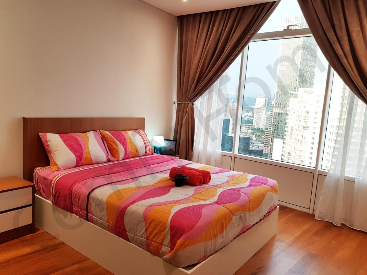 קואלה לומפור Klcc Service Suites By Home Sweet Home מראה חיצוני תמונה