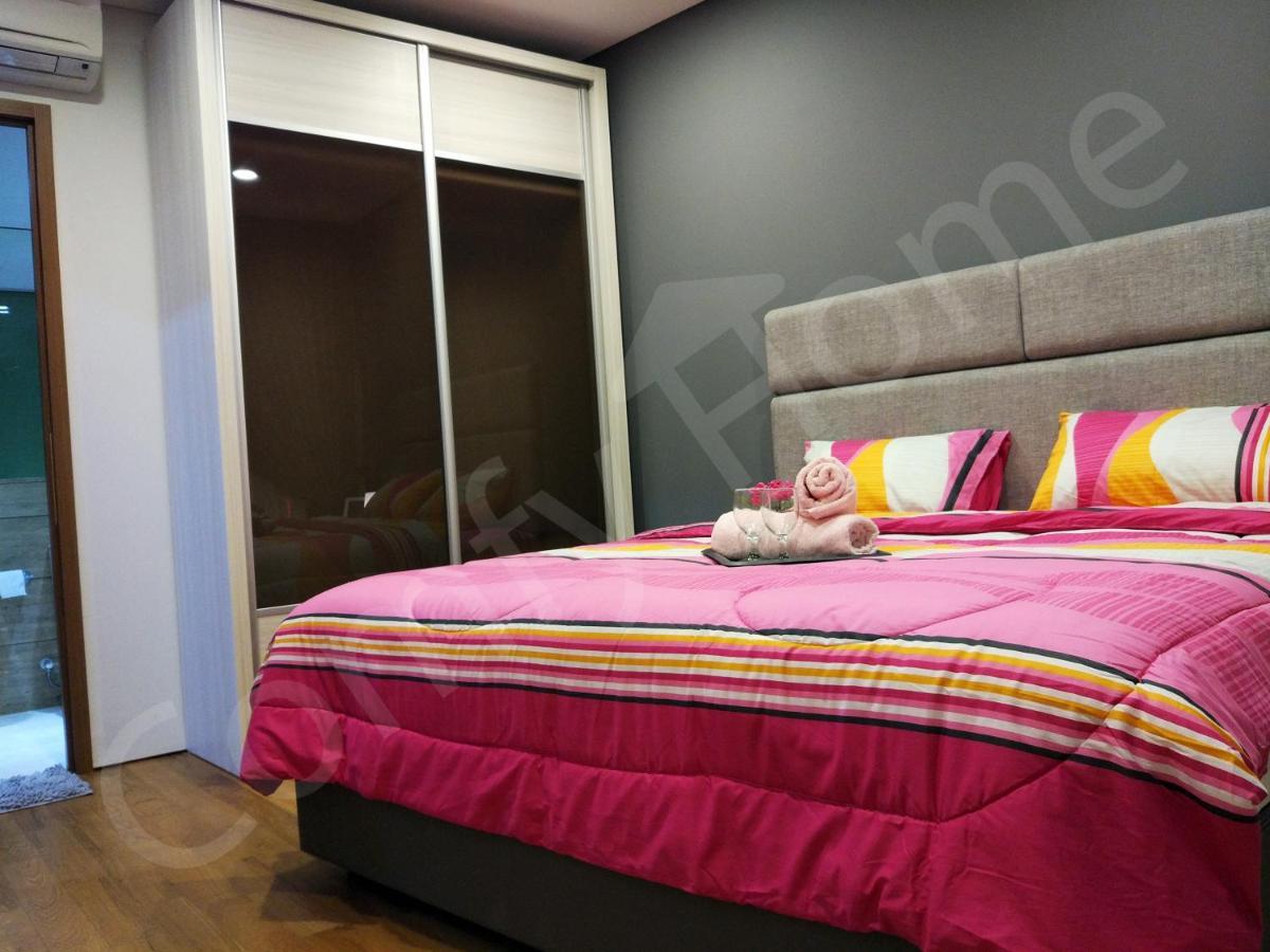 קואלה לומפור Klcc Service Suites By Home Sweet Home מראה חיצוני תמונה