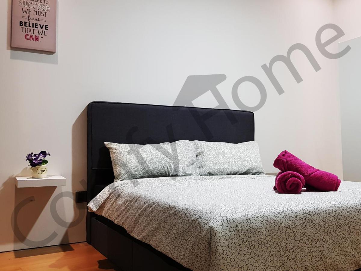 קואלה לומפור Klcc Service Suites By Home Sweet Home מראה חיצוני תמונה