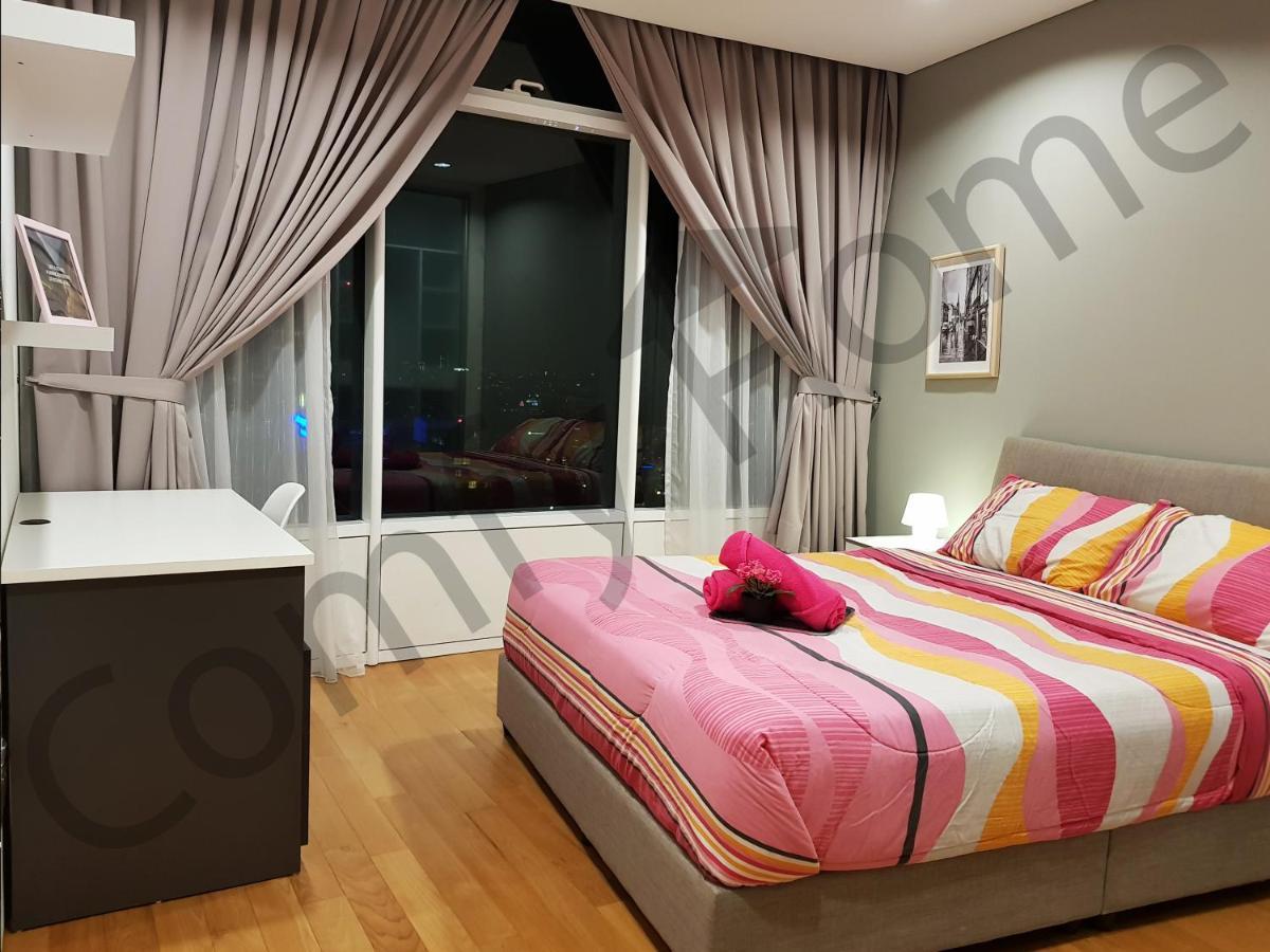 קואלה לומפור Klcc Service Suites By Home Sweet Home מראה חיצוני תמונה